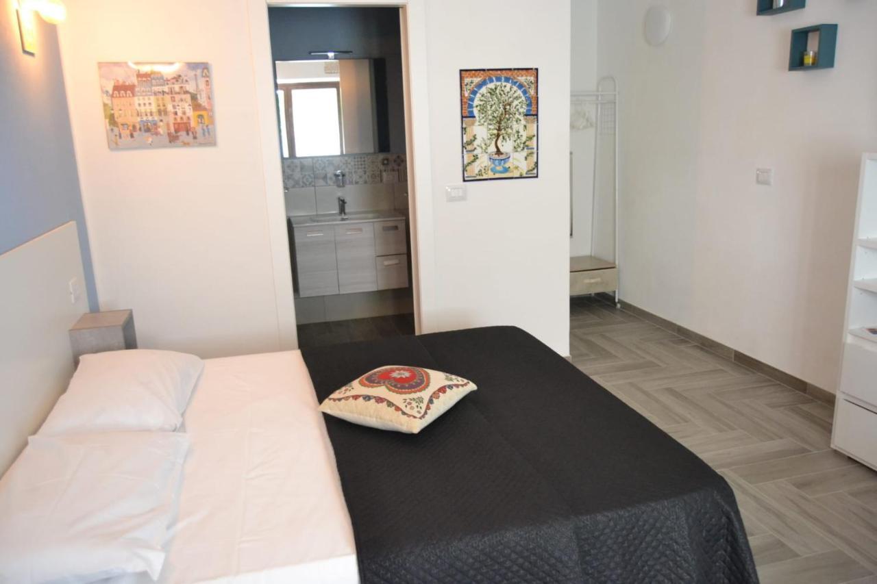Casacecilia Relax Hotel Syracuse Bagian luar foto